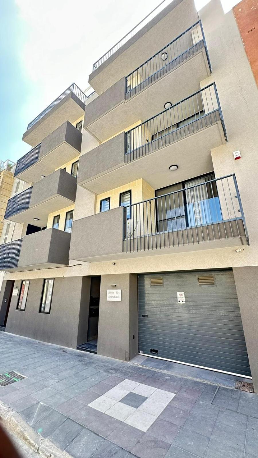 Your Elegant Home Away From Home Shared Apartment Only With Host Zebbug  Luaran gambar
